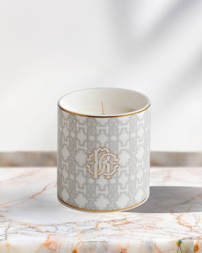 Scented Candle MONOGRAM 270gr White diam. 3.3", H 3.5"