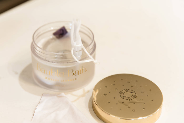 Bauble Bath Jewelry Cleaner