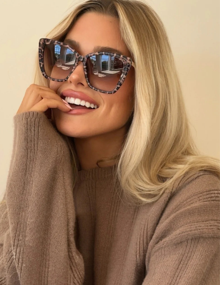 Becky II- Leopard Tortoise Brown Gradient Sunglasses