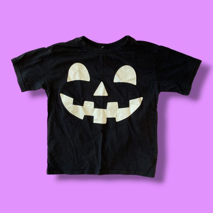 Black Celebrate it Shirt, 6-7Y