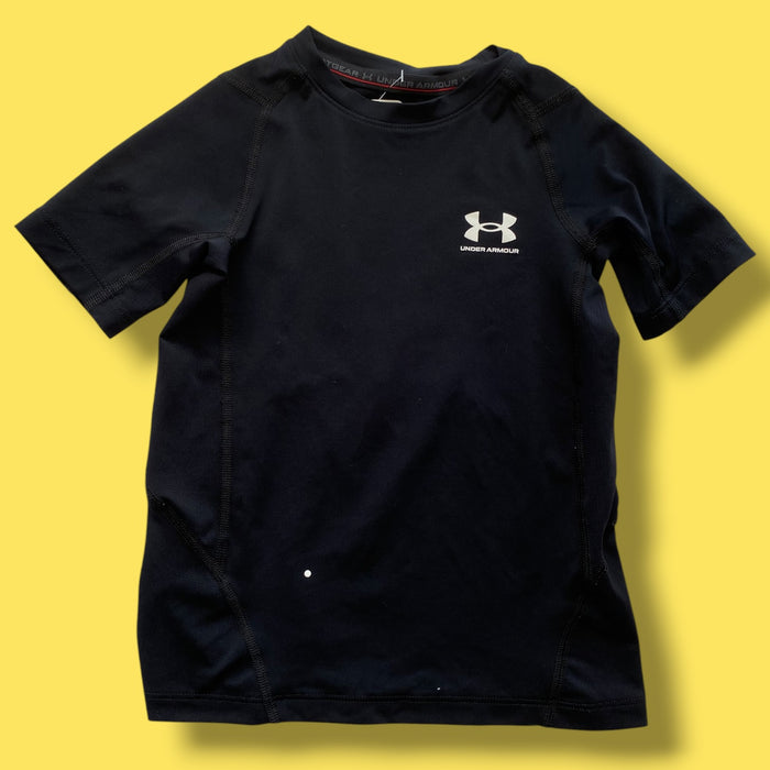 Black Under Armour drifit tee, 6y
