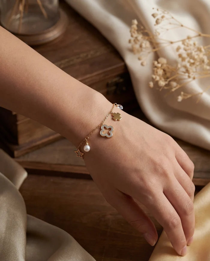 BRACELET QU
