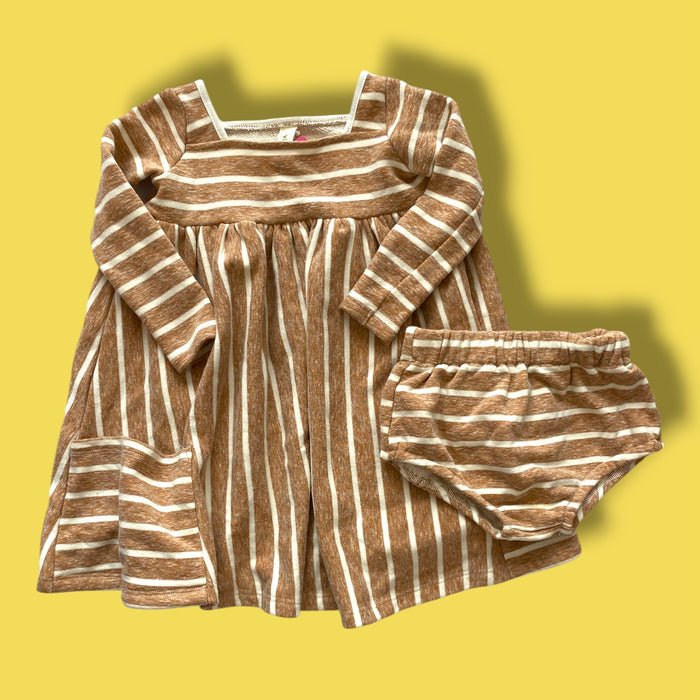 brown vignette  set as is light marking, 12-18m