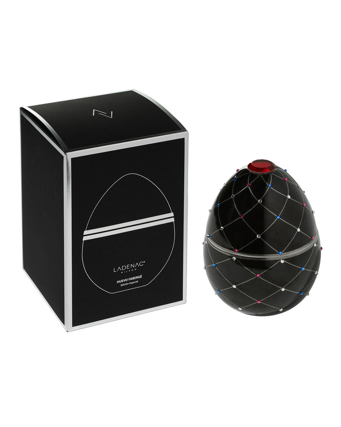 Candle in Ceramic Egg BOIS DE ROUSSIE RED SILVER STRIPE 450gr 6.5 diam. x 7.48 in