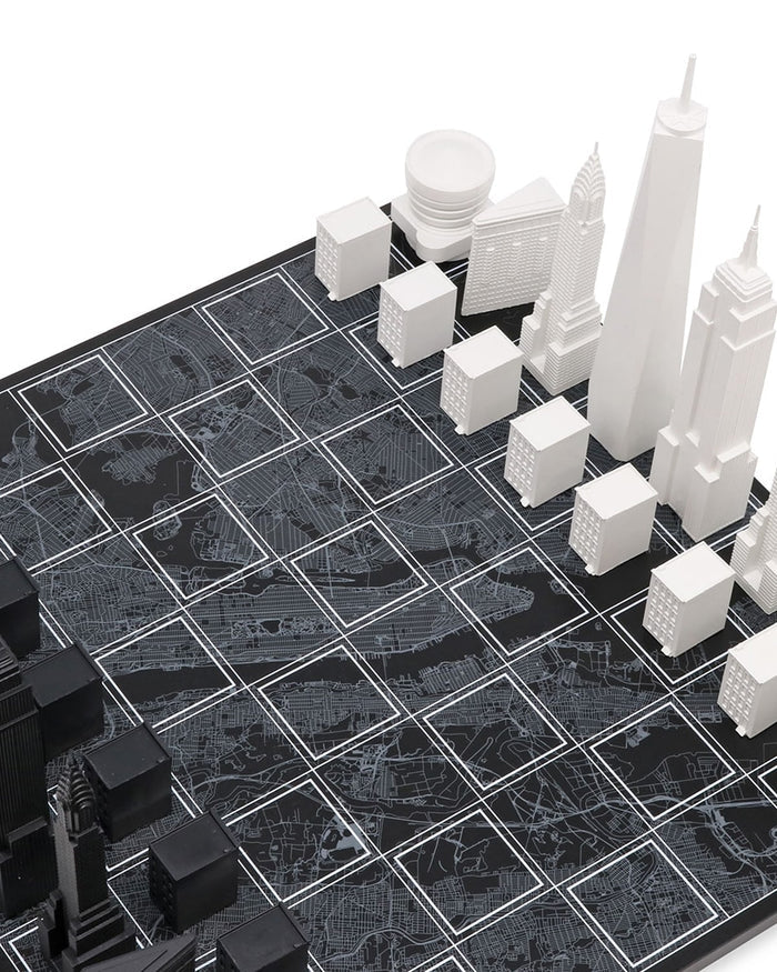 Chess Set Acrylic NEW YORK with Wood Map Board