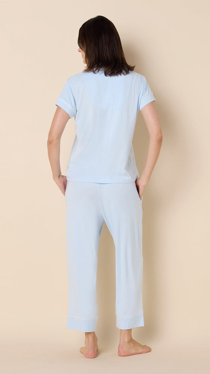 Hover Powder Blue