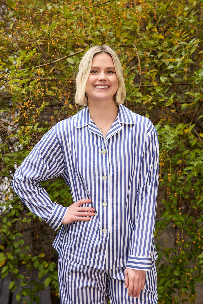 Extra Navy