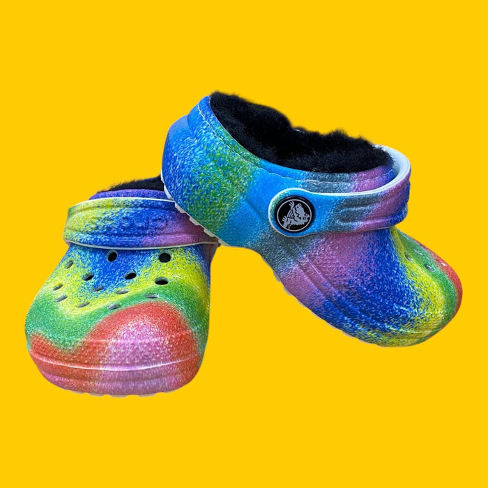 crocs rainbow fluffy lined 5.0