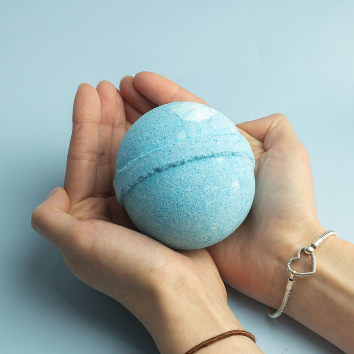 Crystal Bath Bomb Water & Ice Hidden Gemstone