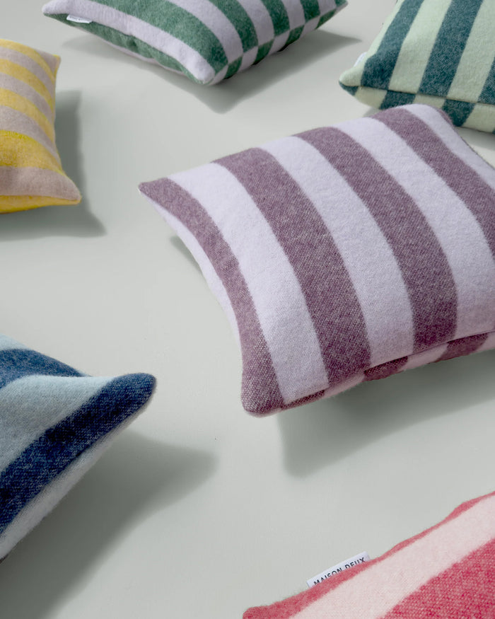 Cushion Cover CANDY WRAP Pink / Cherry 20 x 20in