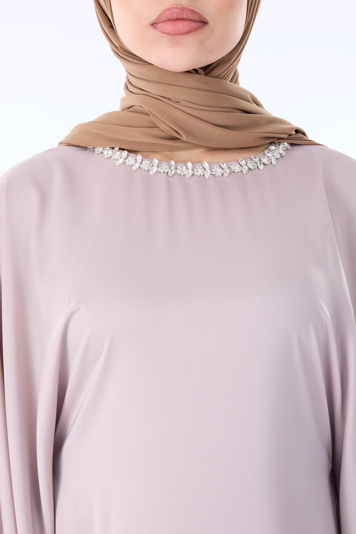 Dress Seera Nude