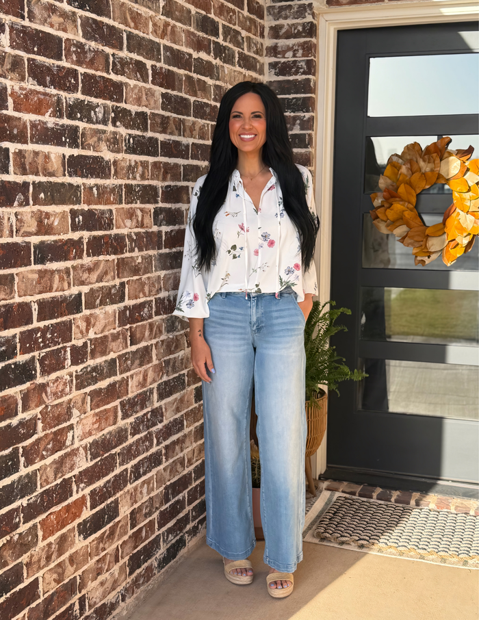 Floral Print V-Neck Top- Off White