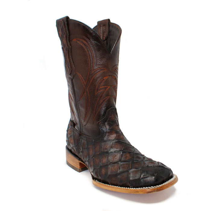 Front view of Artillero men’s cowboy boots in brown leather with imitation pirarucu vamp, stitched 12 inch shaft, and 1.5 inch heel