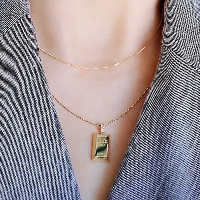 Gold Bar Choker Necklace