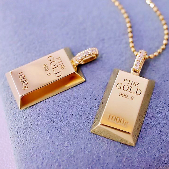 Gold Bar Choker Necklace