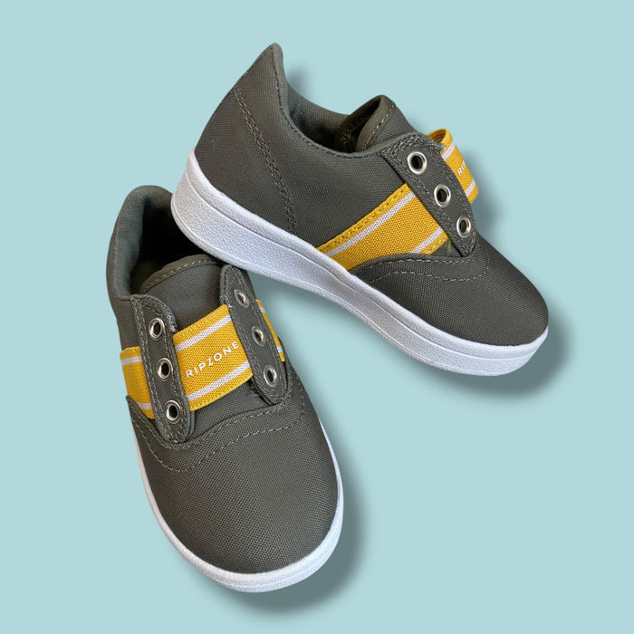 green ripzone sneaker, 5.