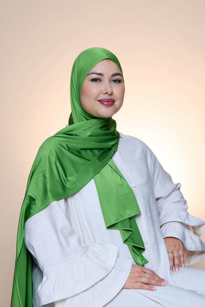 Hijab Premium Satin  Mae Green