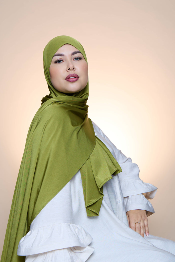 Hijab Premium Satin  Mae Olive Green