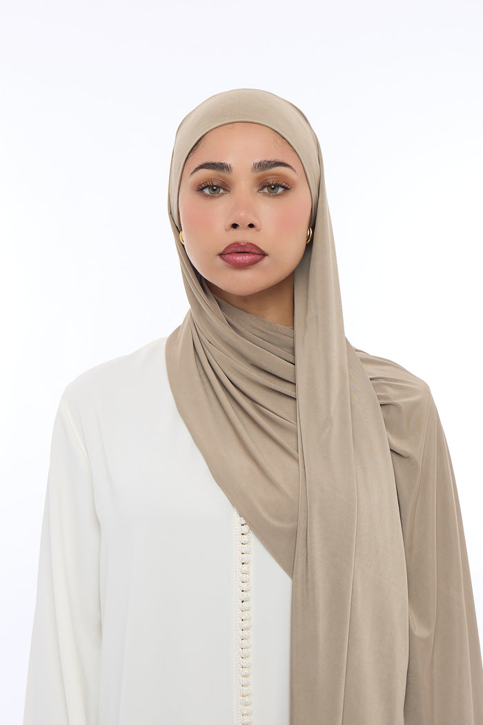 Liquid Jersey Hijab Min - Camel Taupe