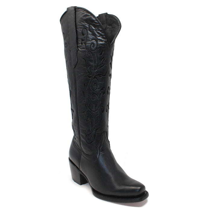 Front right angle of Artillero Women’s Boot, with black Leather with 2.5 inch heel, Snip Toe Western Boot