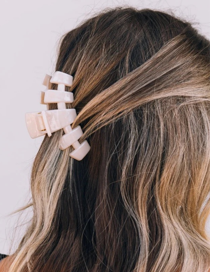 Medium Classic Hair Clip- Soft Surf