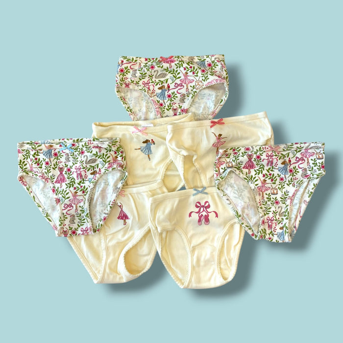Mini Boden Set of 7 Underwear, 7-8Y