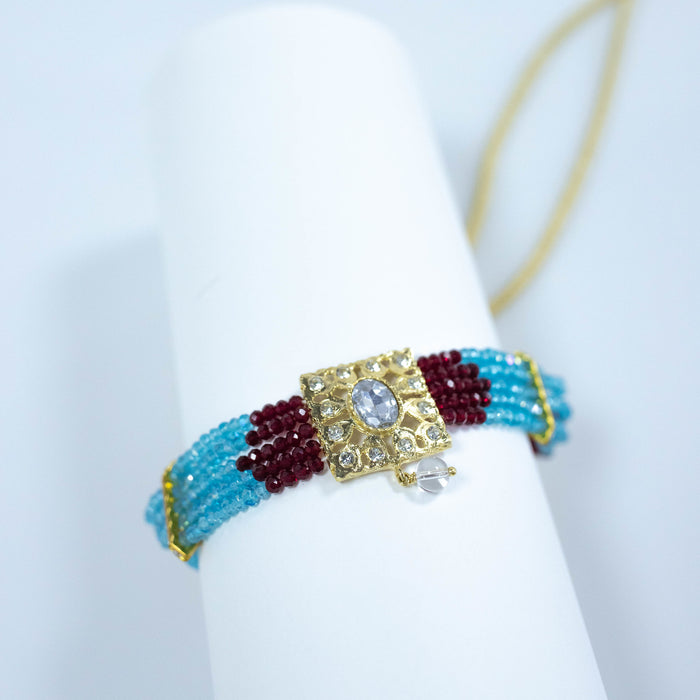 NECKLACE QUO