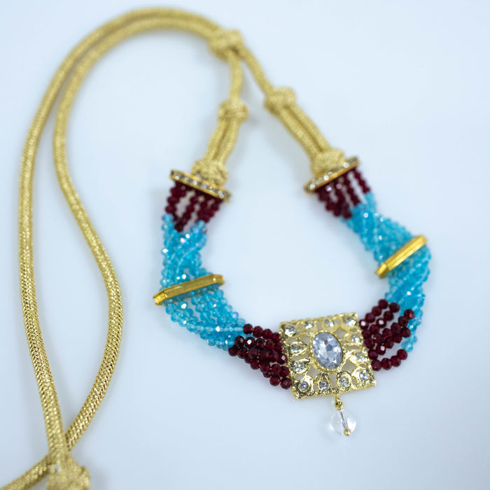 NECKLACE QUO