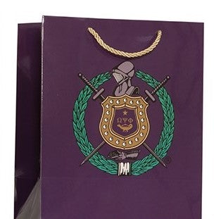 men_s_medium_gift_bag_group_shot_1 (2).jpg