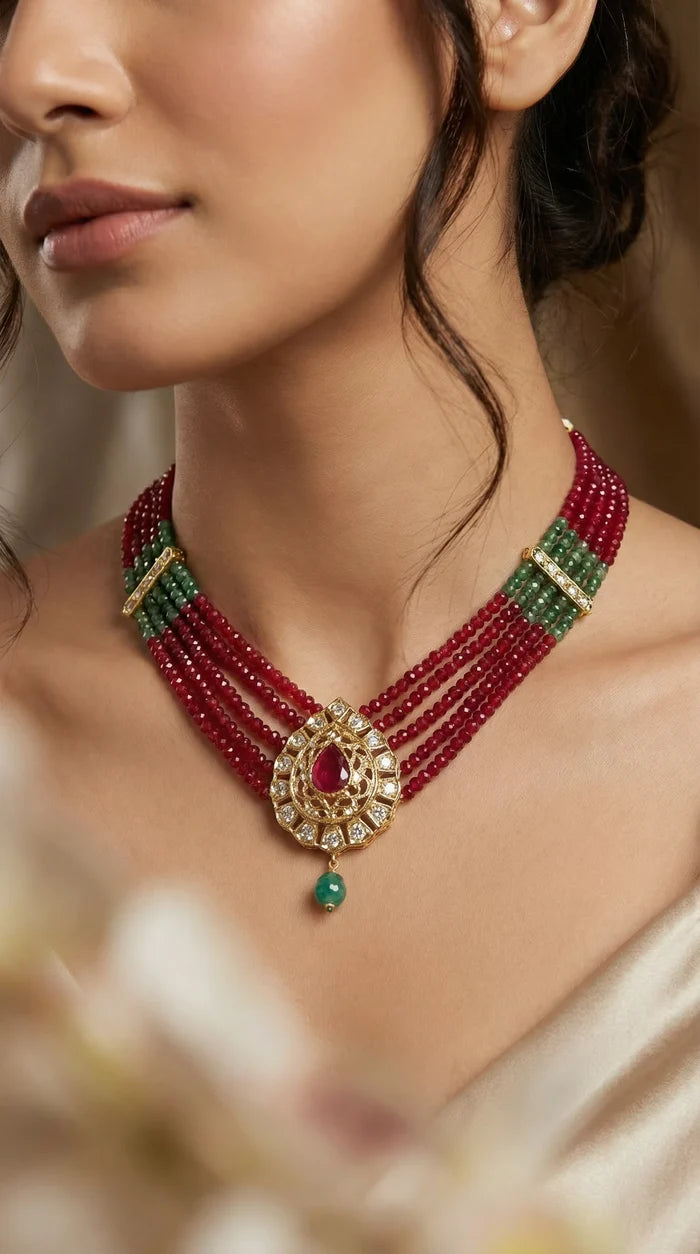 RED GREEN NECKLACE YUYA