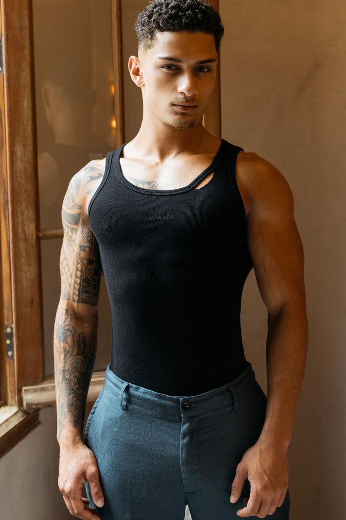 Rip Ribbed Tank Top (Slight Crop)