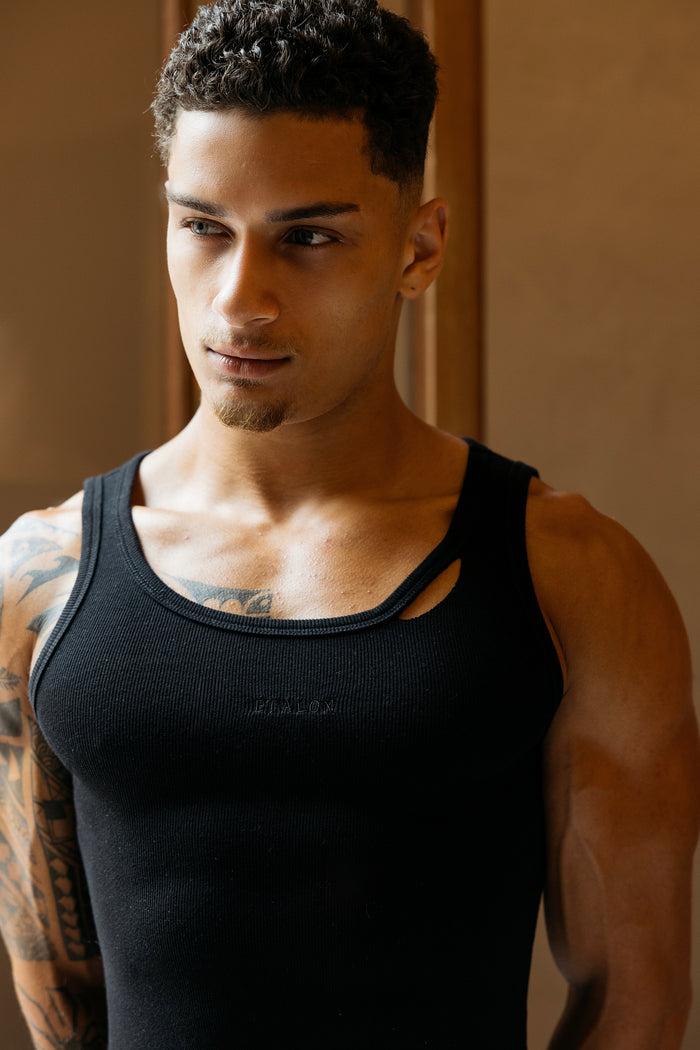 Rip Ribbed Tank Top (Slight Crop)