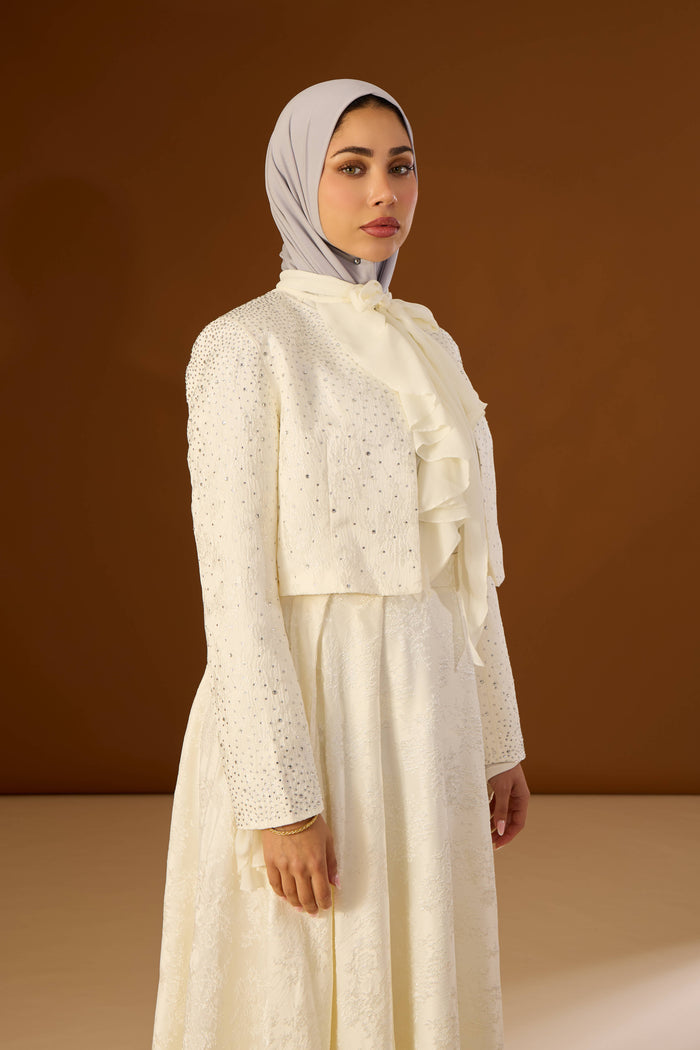 Set Nia White