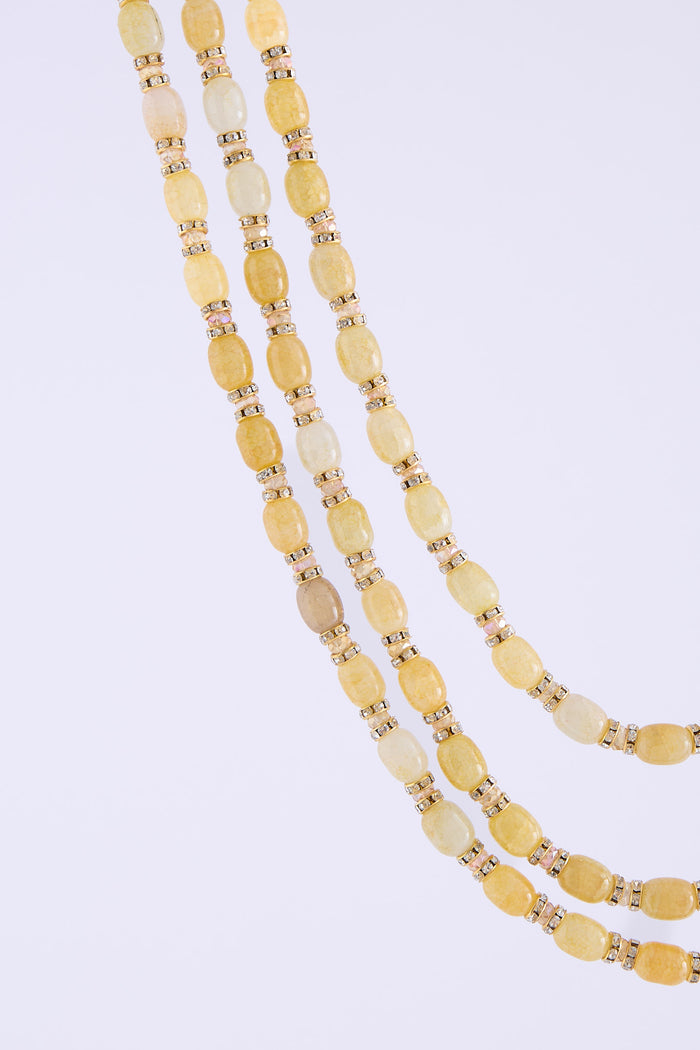 Shoulder necklace gold