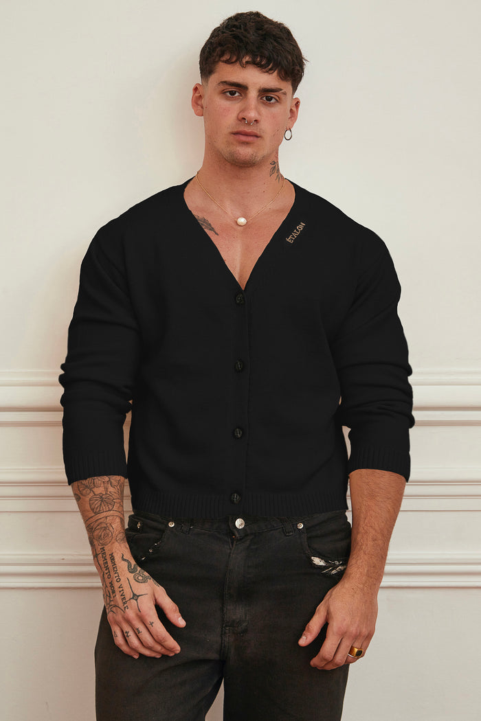Signature Cardigan 01