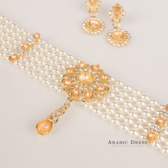 Sisi pearl  salmon necklace set