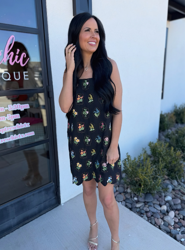 Spring Flower Pattern Dress- Black