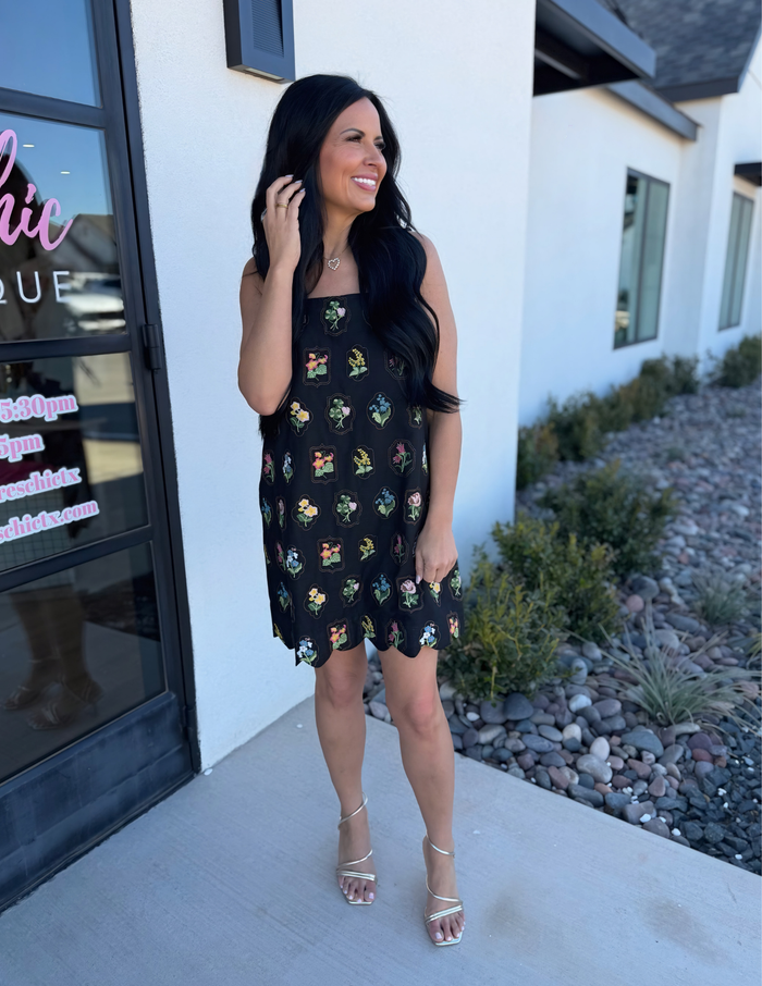 Spring Flower Pattern Dress- Black