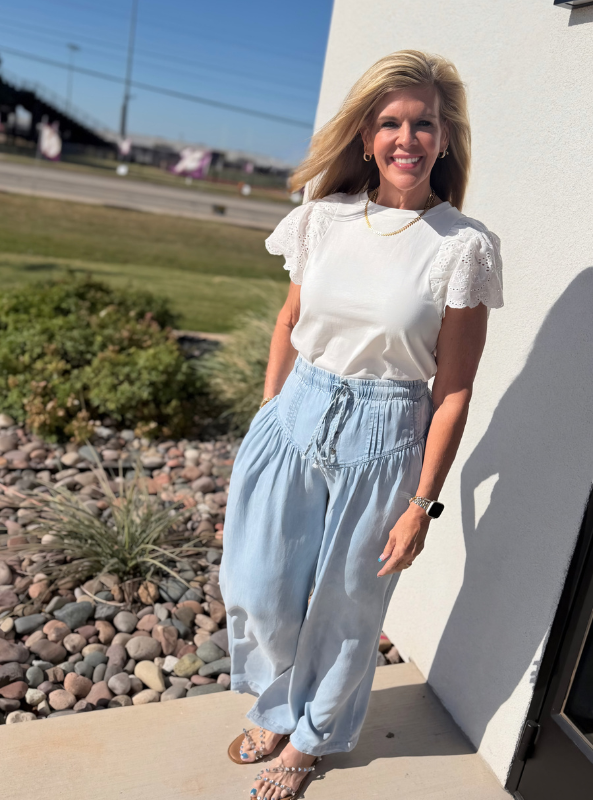 Tencel-Pleated Wide Leg Pants