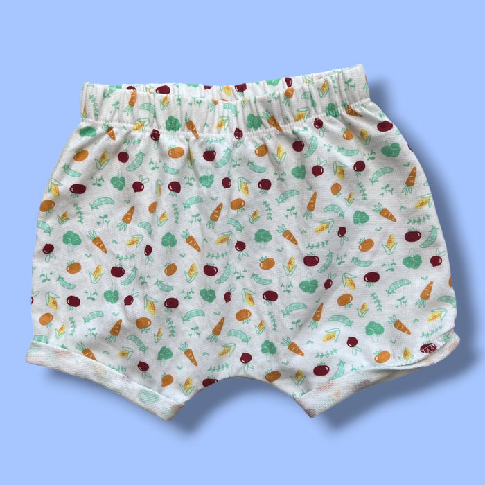 White first impressions vegetable shorts, 3-6m