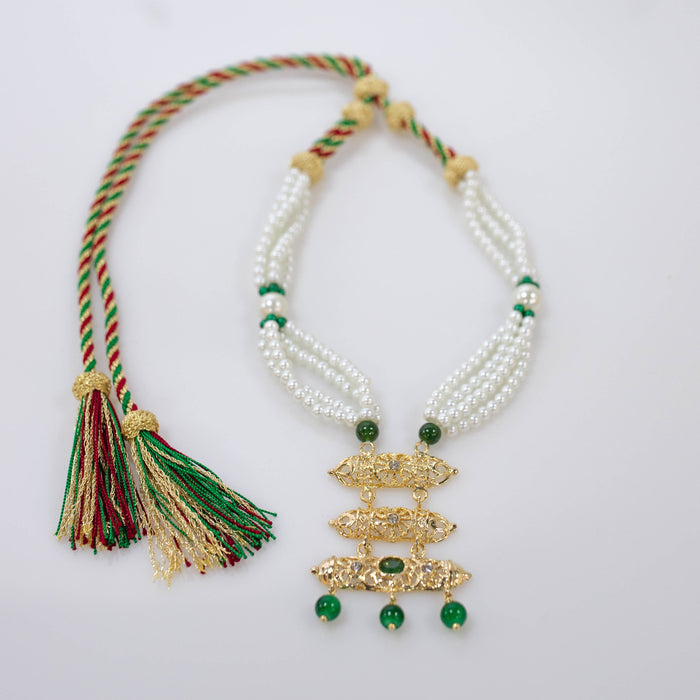 WHITE GREEN PEARL NECKLACE HNIA
