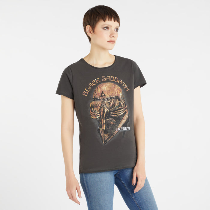 Women's Black Sabbath T Shirt - Gold Tour 78 Amplified